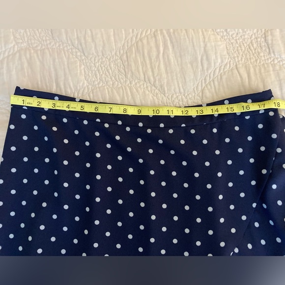 Banana Republic skirt, Size 14 - Picture 5 of 10